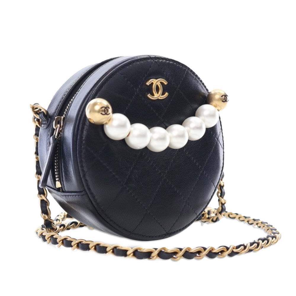 Pre-Loved Chanel Lambskin Pearl Round Clutch On Chain - Picture 2 of 12